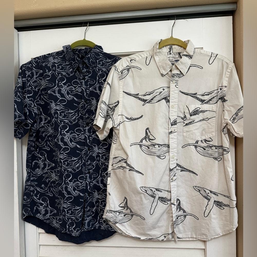 Old Navy Blue and Cream Casual Button Down Shirts